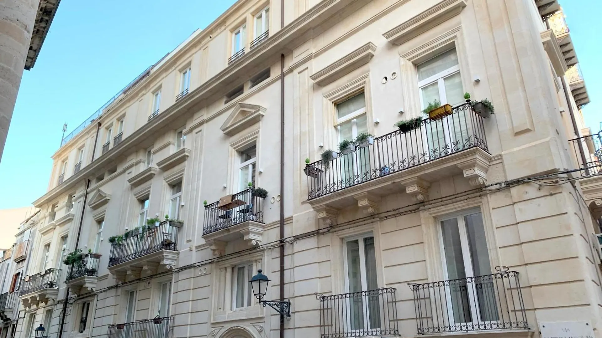Appartamenti Di Casa Verbavolant Syracuse