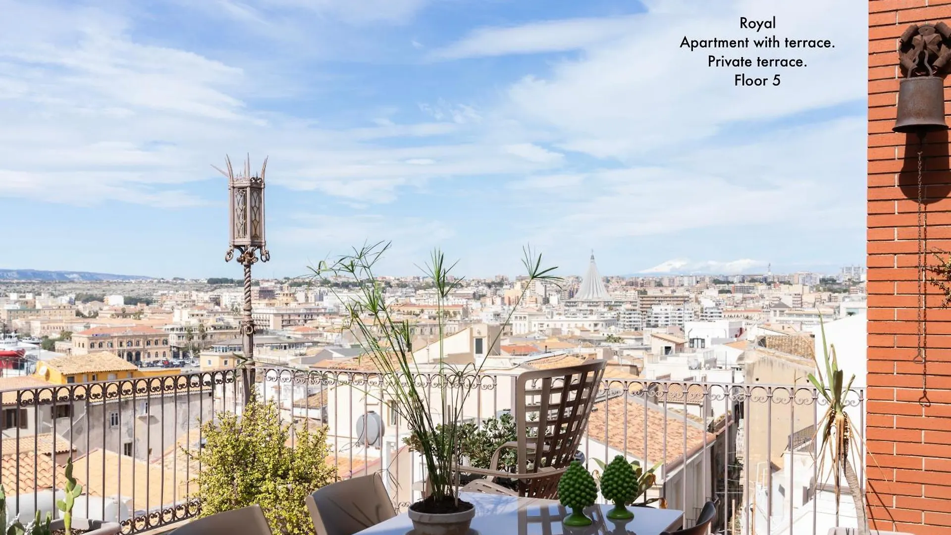 Appartamenti Di Casa Verbavolant Syracuse 0*,